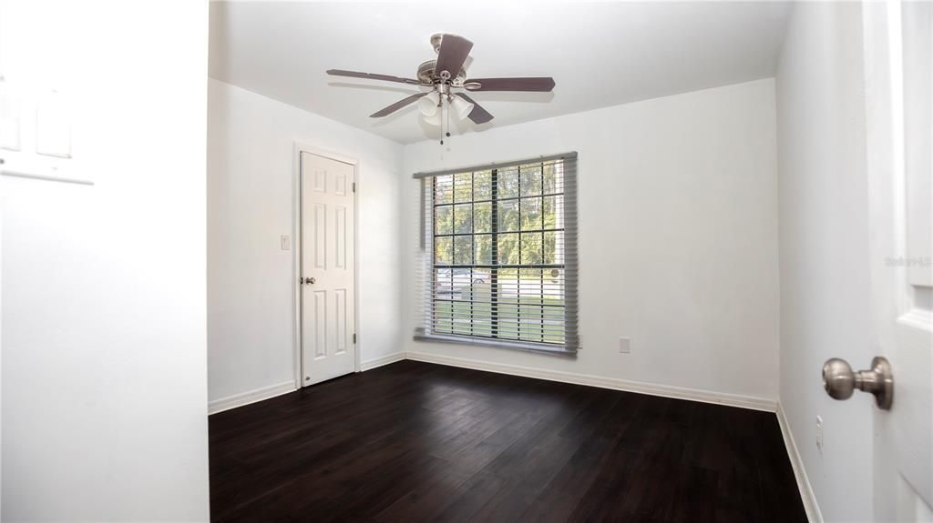 For Sale: $179,000 (2 beds, 2 baths, 1027 Square Feet)