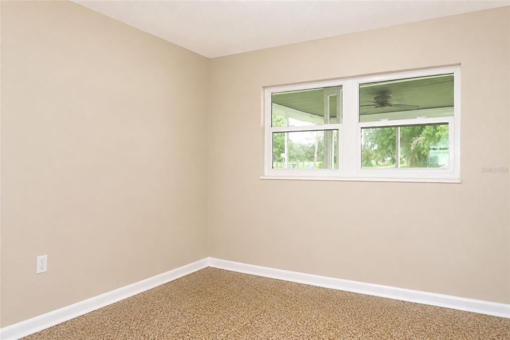 В аренду: $1,795 (3 спален, 1 ванн, 1056 Квадратных фут)
