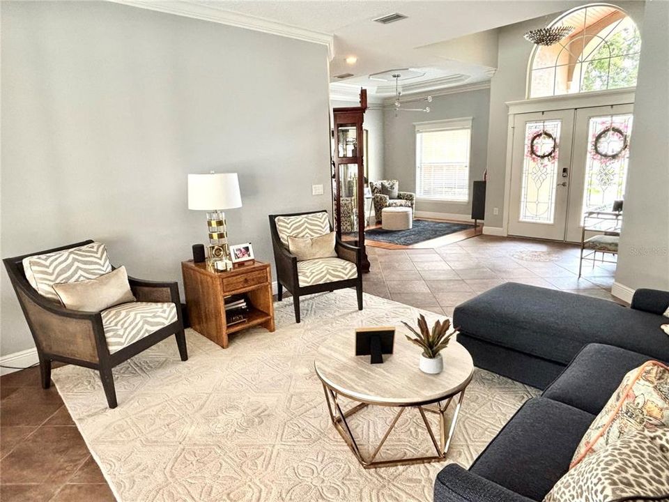 En Venta: $1,299,000 (6 camas, 5 baños, 4315 Pies cuadrados)