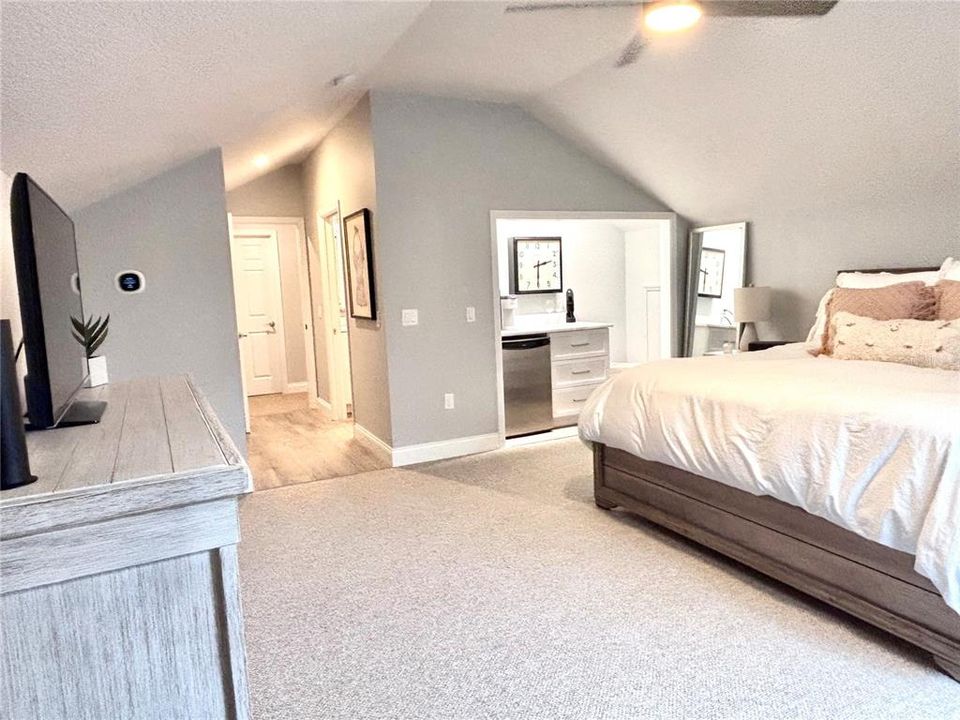 En Venta: $1,299,000 (6 camas, 5 baños, 4315 Pies cuadrados)