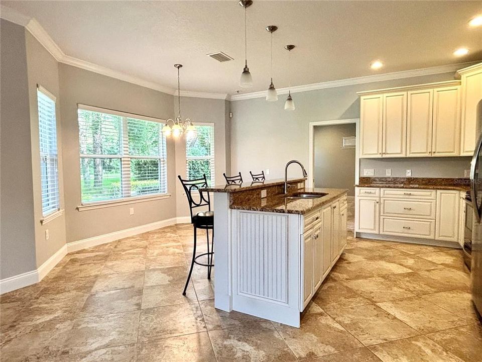 En Venta: $1,299,000 (6 camas, 5 baños, 4315 Pies cuadrados)