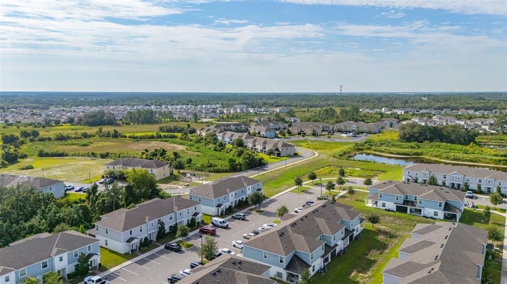 На продажу: $305,000 (3 спален, 2 ванн, 1621 Квадратных фут)