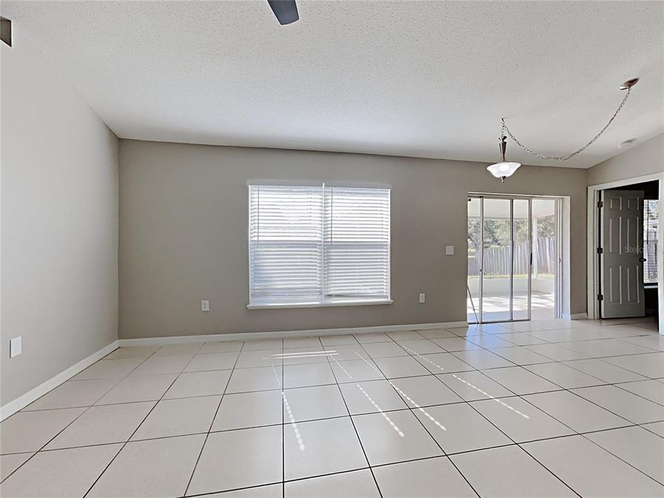 For Sale: $390,000 (3 beds, 2 baths, 1534 Square Feet)