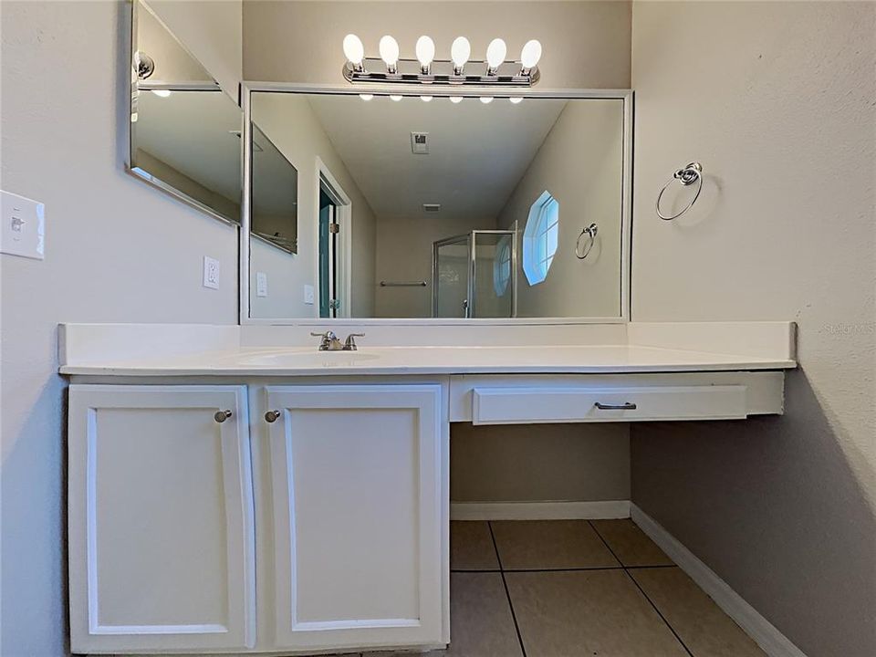 For Sale: $390,000 (3 beds, 2 baths, 1534 Square Feet)