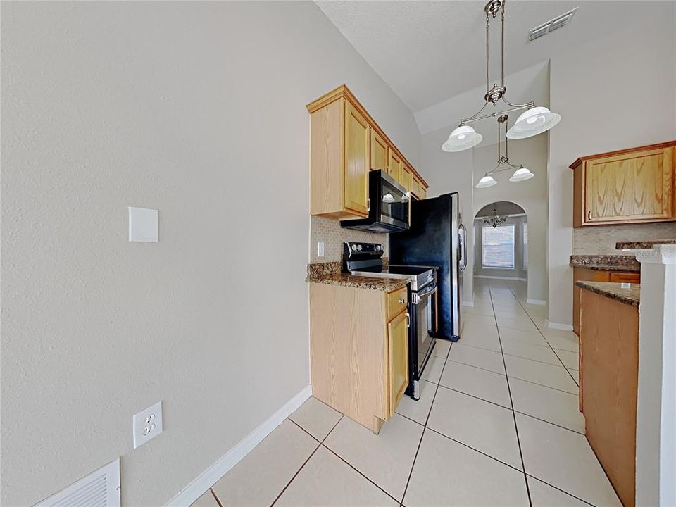 For Sale: $390,000 (3 beds, 2 baths, 1534 Square Feet)