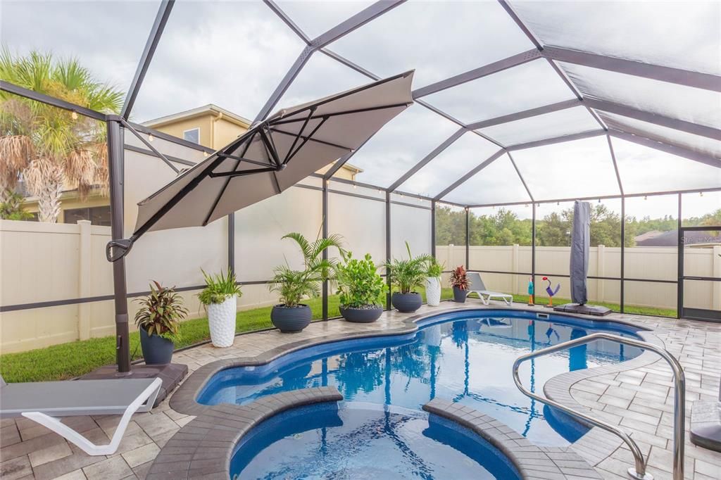 En Venta: $630,000 (4 camas, 3 baños, 2358 Pies cuadrados)
