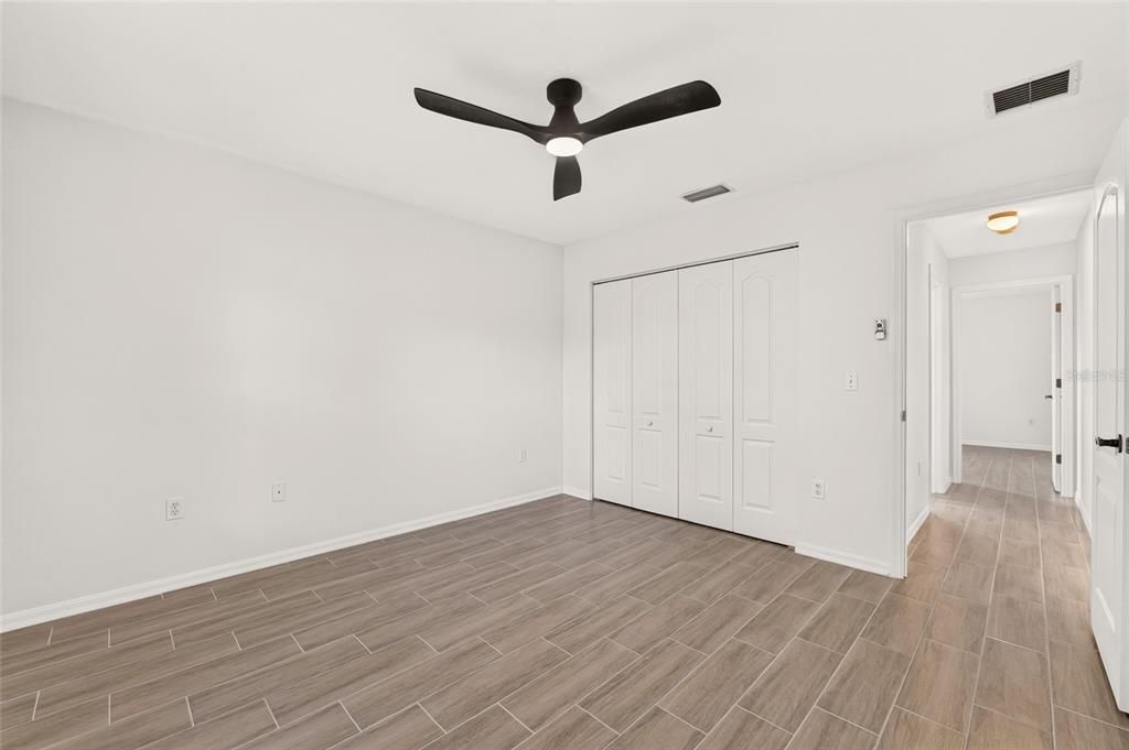 En Venta: $379,900 (4 camas, 2 baños, 1834 Pies cuadrados)