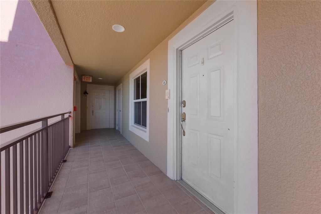En Venta: $285,000 (3 camas, 2 baños, 1659 Pies cuadrados)