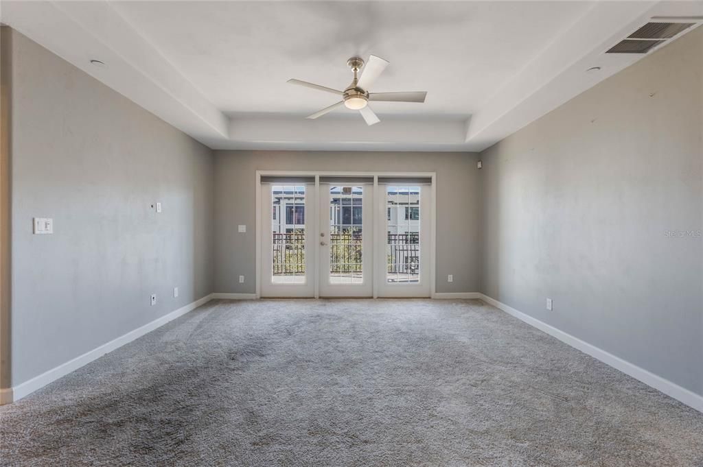 En Venta: $285,000 (3 camas, 2 baños, 1659 Pies cuadrados)