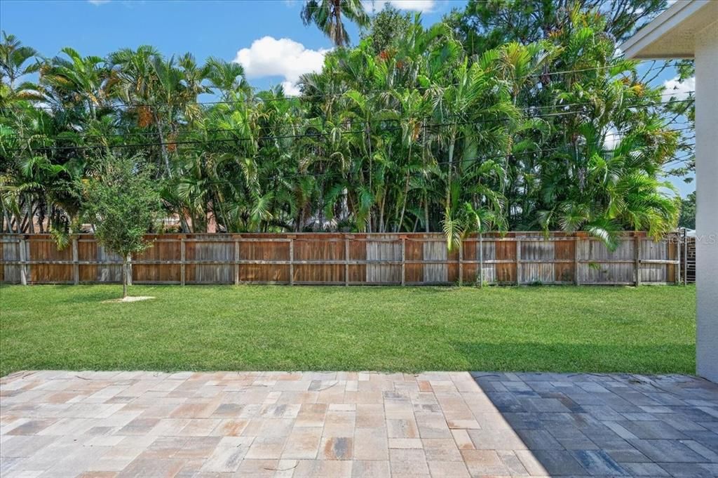En Venta: $779,900 (4 camas, 3 baños, 2400 Pies cuadrados)