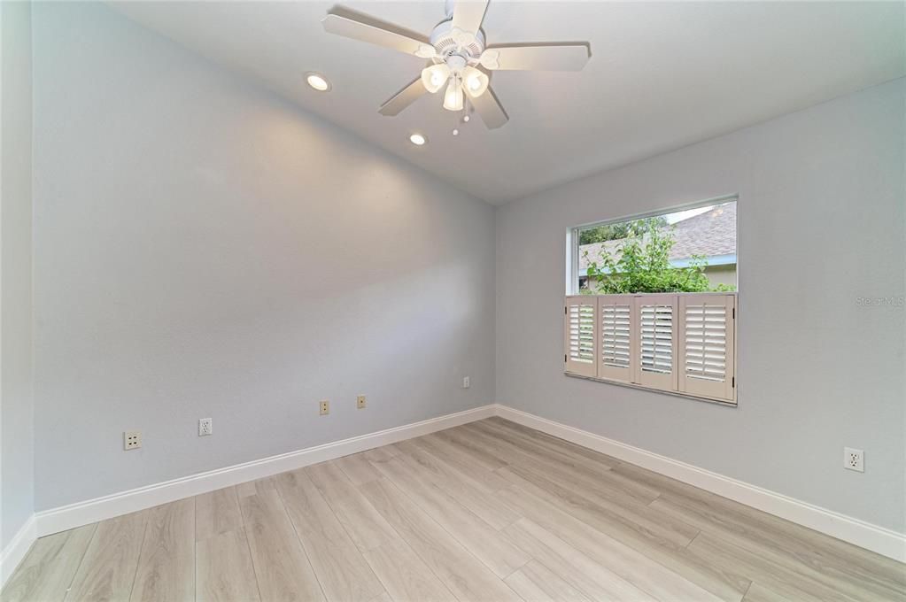 En Venta: $424,900 (3 camas, 2 baños, 1677 Pies cuadrados)