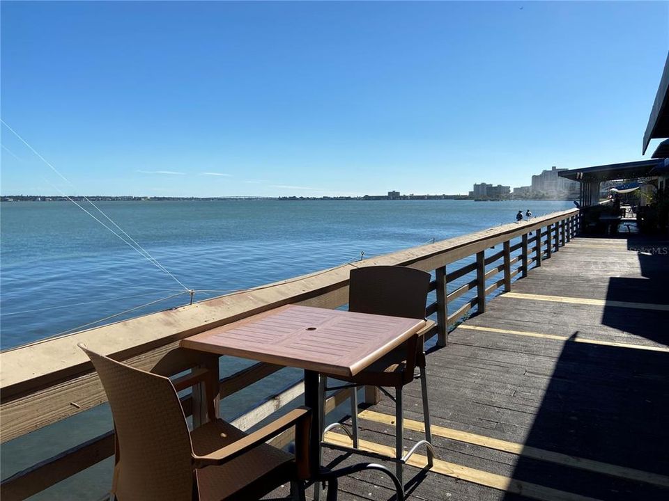En Venta: $875,000 (2 camas, 2 baños, 1390 Pies cuadrados)