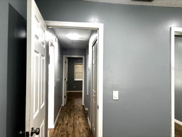 For Sale: $265,000 (3 beds, 2 baths, 1158 Square Feet)