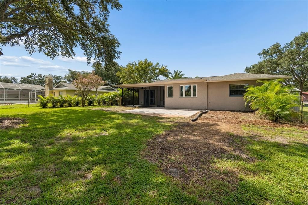 En Venta: $455,000 (4 camas, 2 baños, 1685 Pies cuadrados)