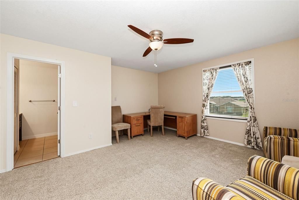 For Sale: $620,000 (4 beds, 3 baths, 3216 Square Feet)