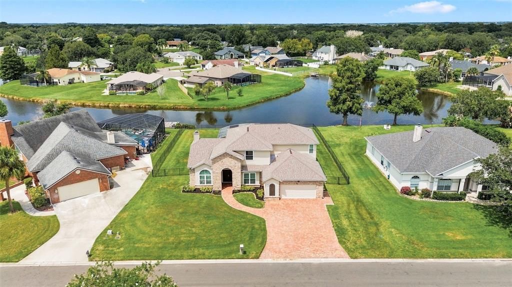 For Sale: $620,000 (4 beds, 3 baths, 3216 Square Feet)