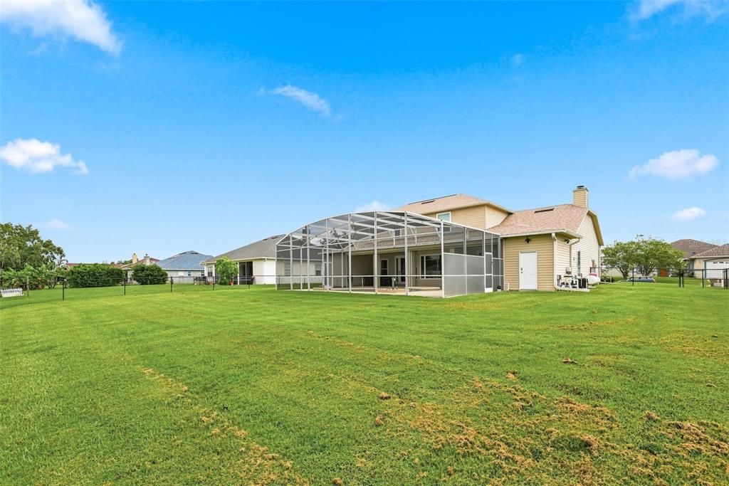 For Sale: $620,000 (4 beds, 3 baths, 3216 Square Feet)