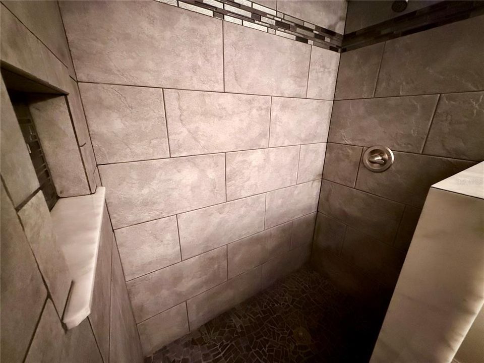 На продажу: $360,000 (3 спален, 2 ванн, 1573 Квадратных фут)