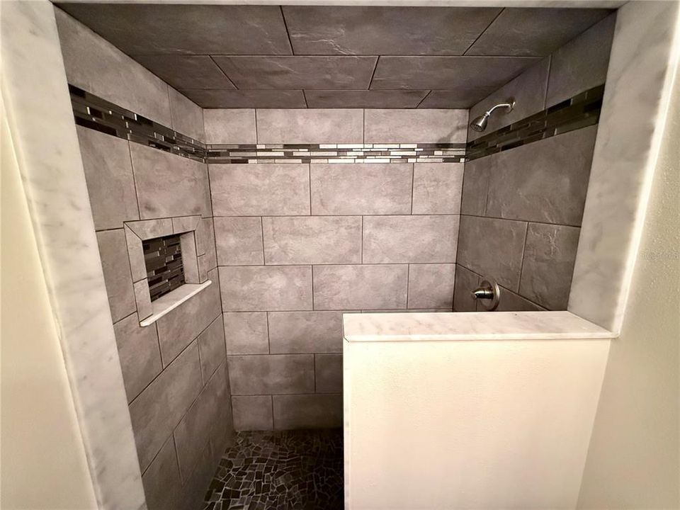 На продажу: $360,000 (3 спален, 2 ванн, 1573 Квадратных фут)