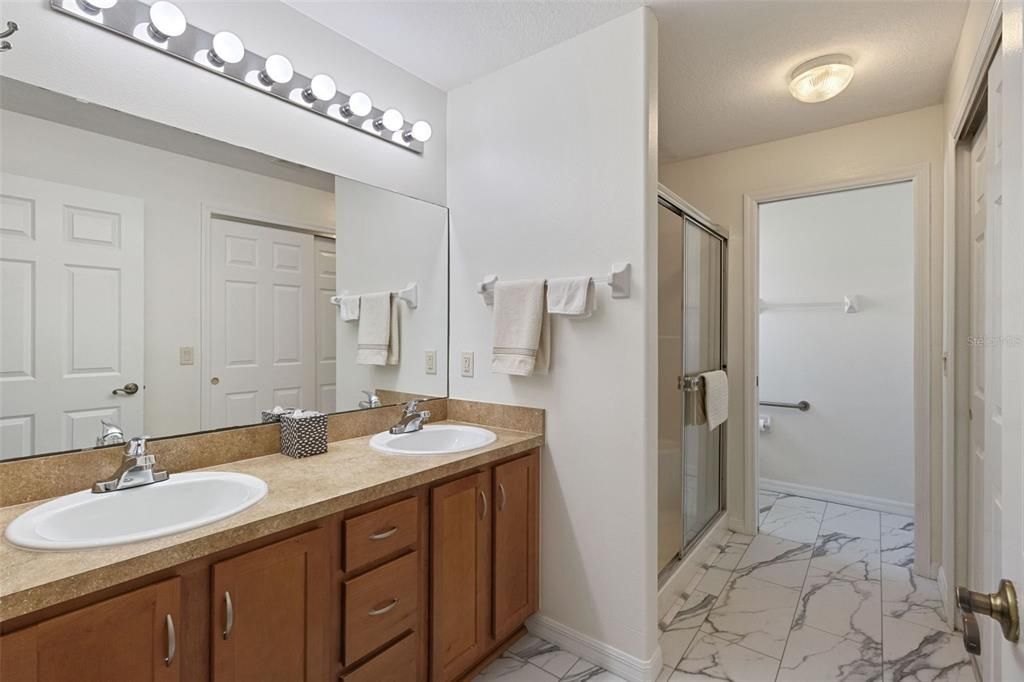 For Sale: $225,000 (3 beds, 2 baths, 1470 Square Feet)