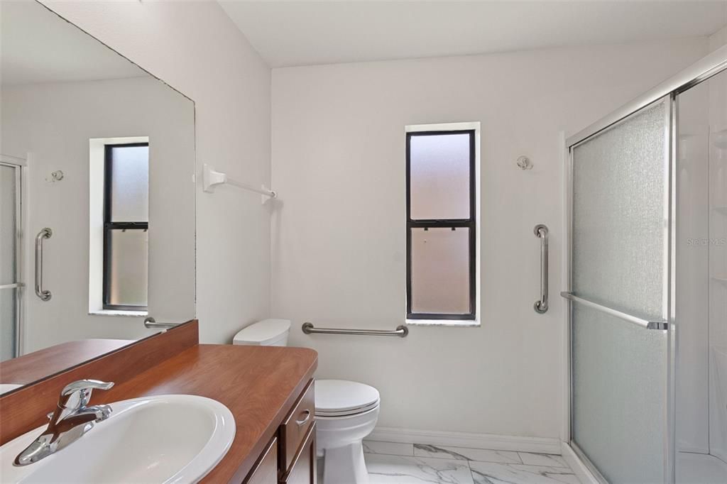 For Sale: $225,000 (3 beds, 2 baths, 1470 Square Feet)