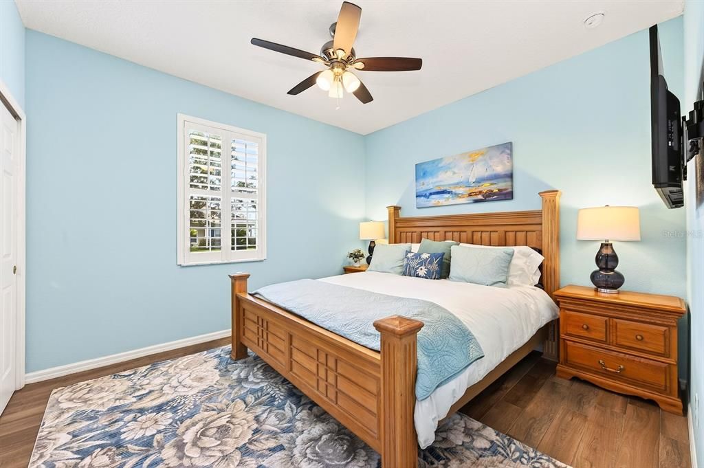 Activo con contrato: $499,000 (3 camas, 2 baños, 2067 Pies cuadrados)