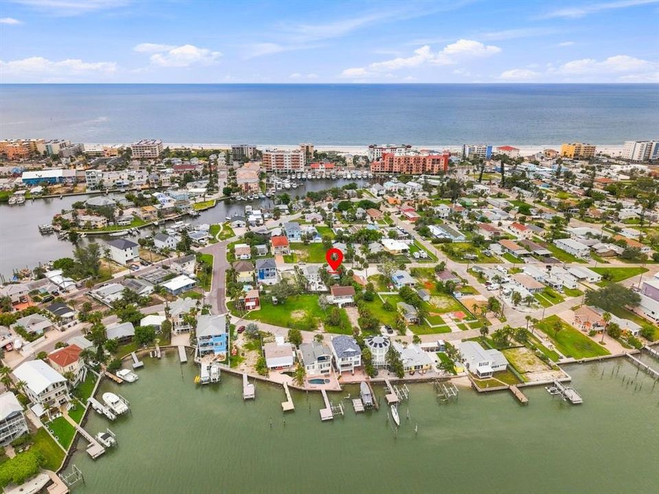 En Venta: $425,000 (2 camas, 1 baños, 681 Pies cuadrados)