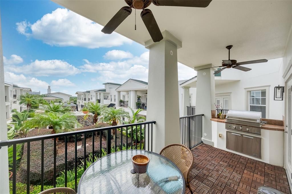 For Rent: $3,200 (2 beds, 2 baths, 1267 Square Feet)