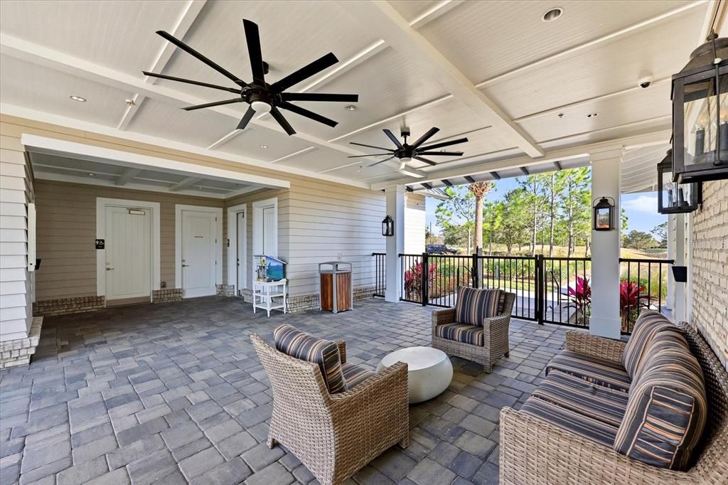 For Sale: $515,000 (3 beds, 2 baths, 1926 Square Feet)
