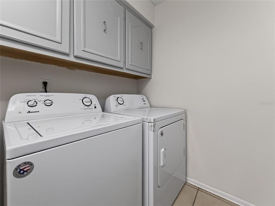 В аренду: $1,700 (2 спален, 2 ванн, 1002 Квадратных фут)