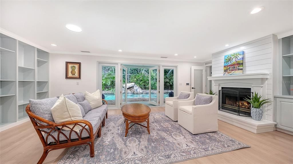 For Sale: $1,400,000 (4 beds, 4 baths, 4013 Square Feet)