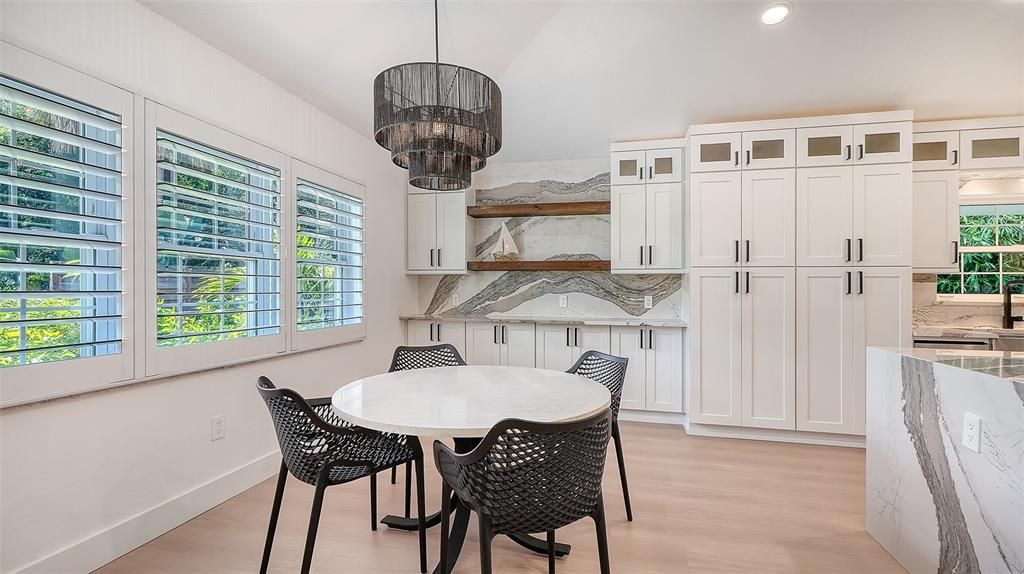 For Sale: $1,400,000 (4 beds, 4 baths, 4013 Square Feet)