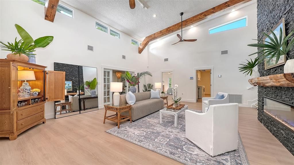 For Sale: $1,400,000 (4 beds, 4 baths, 4013 Square Feet)