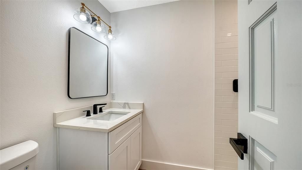 For Sale: $1,400,000 (4 beds, 4 baths, 4013 Square Feet)