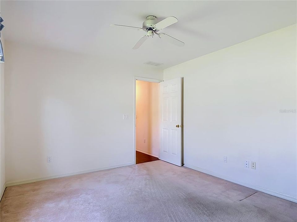 For Sale: $369,999 (3 beds, 2 baths, 1962 Square Feet)