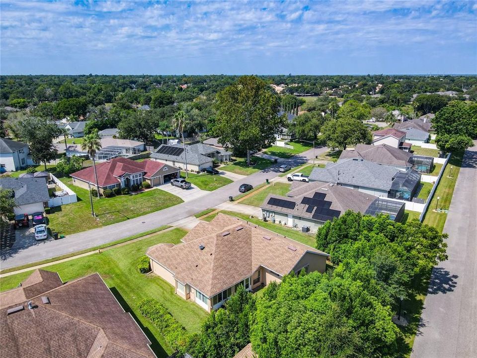 For Sale: $369,999 (3 beds, 2 baths, 1962 Square Feet)