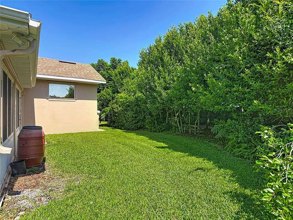 For Sale: $369,999 (3 beds, 2 baths, 1962 Square Feet)