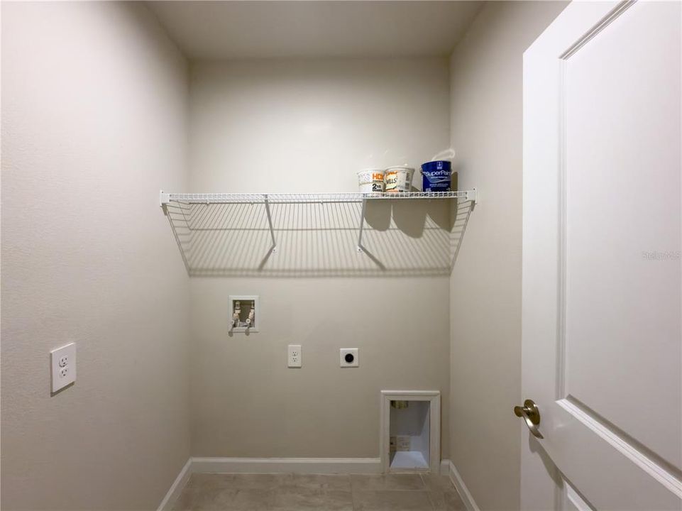 For Sale: $259,900 (3 beds, 2 baths, 1496 Square Feet)
