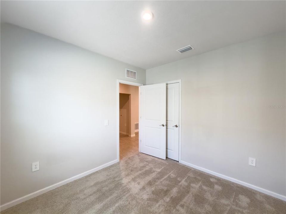 For Sale: $259,900 (3 beds, 2 baths, 1496 Square Feet)