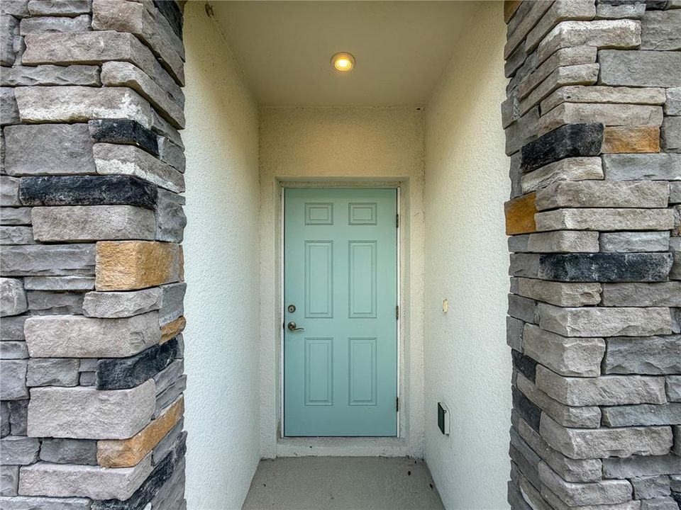 For Sale: $259,900 (3 beds, 2 baths, 1496 Square Feet)