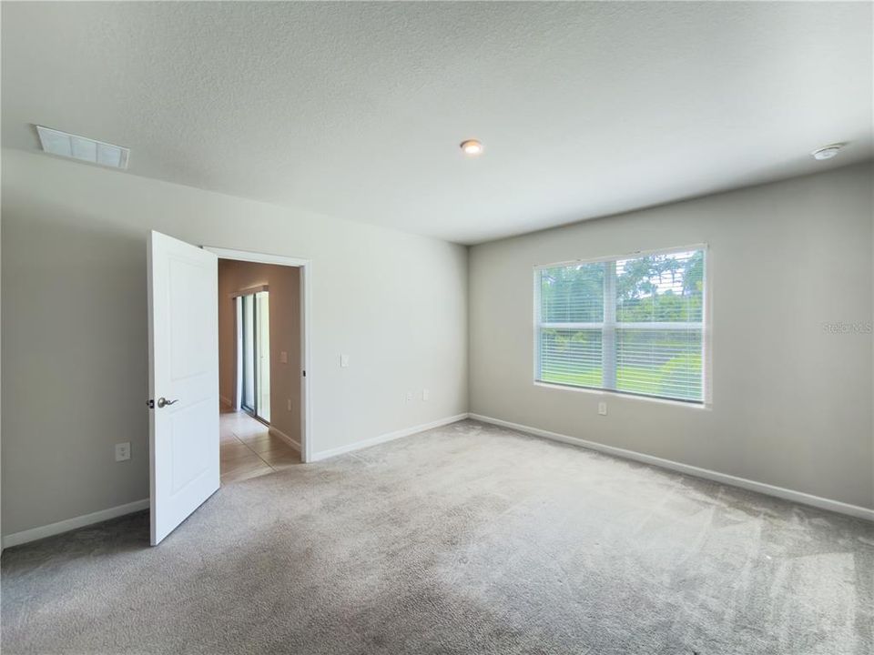 For Sale: $259,900 (3 beds, 2 baths, 1496 Square Feet)