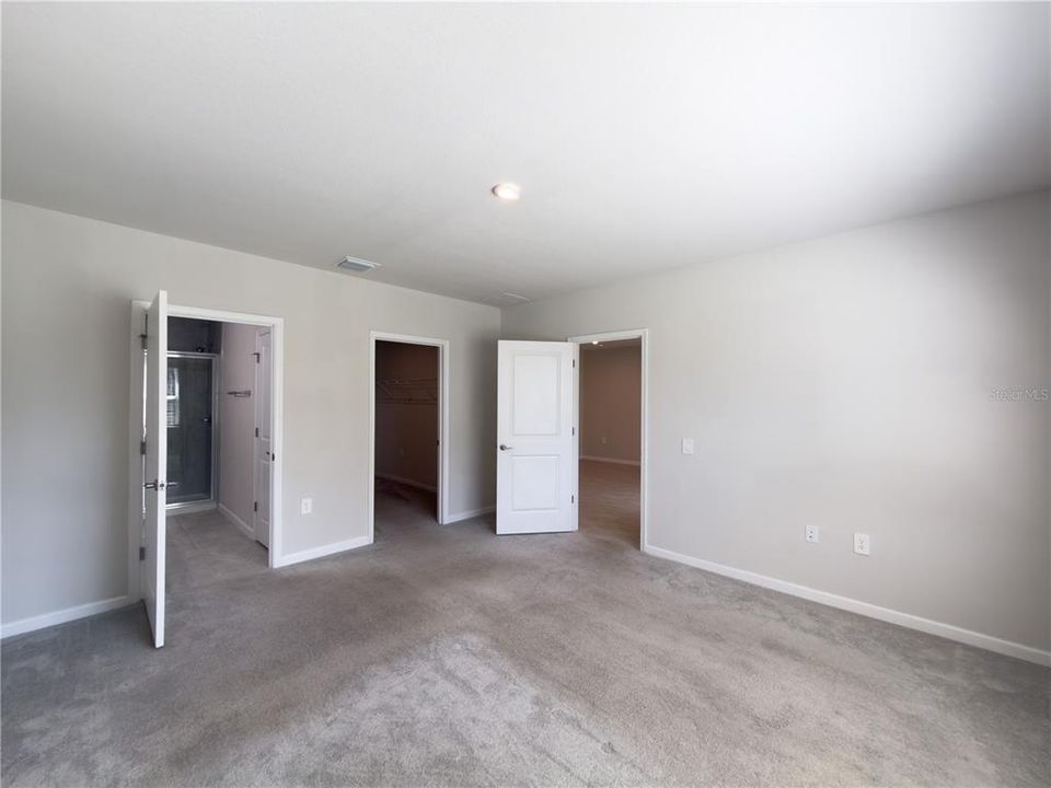 For Sale: $259,900 (3 beds, 2 baths, 1496 Square Feet)