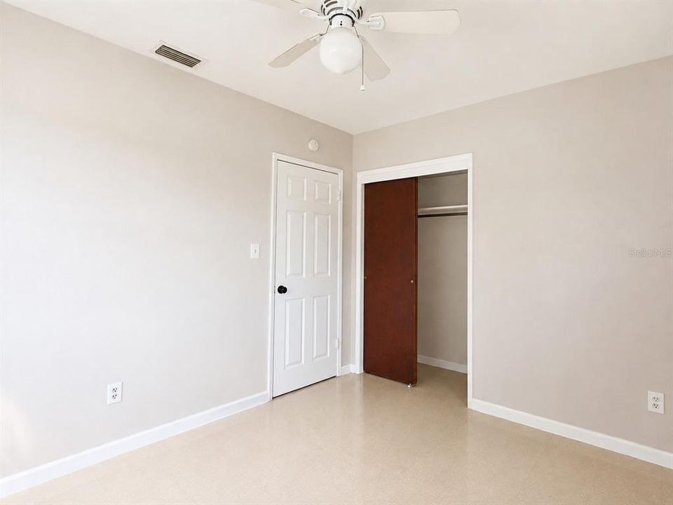 For Sale: $268,000 (3 beds, 1 baths, 1176 Square Feet)