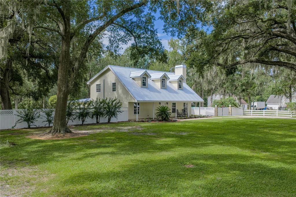 En Venta: $795,000 (5 camas, 3 baños, 4025 Pies cuadrados)