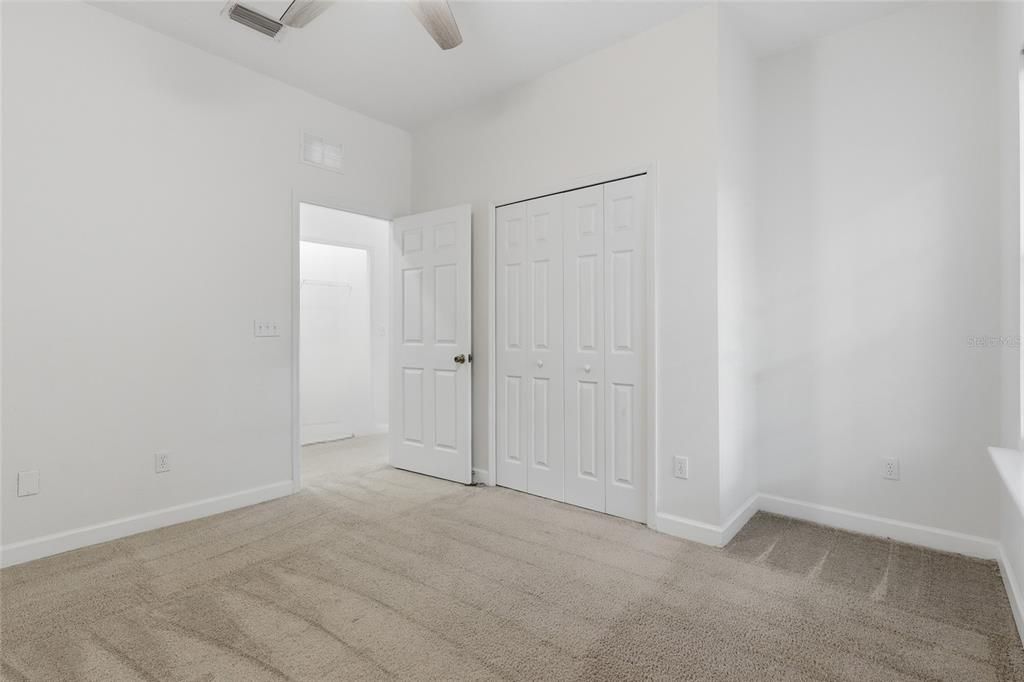For Sale: $335,000 (3 beds, 2 baths, 1671 Square Feet)