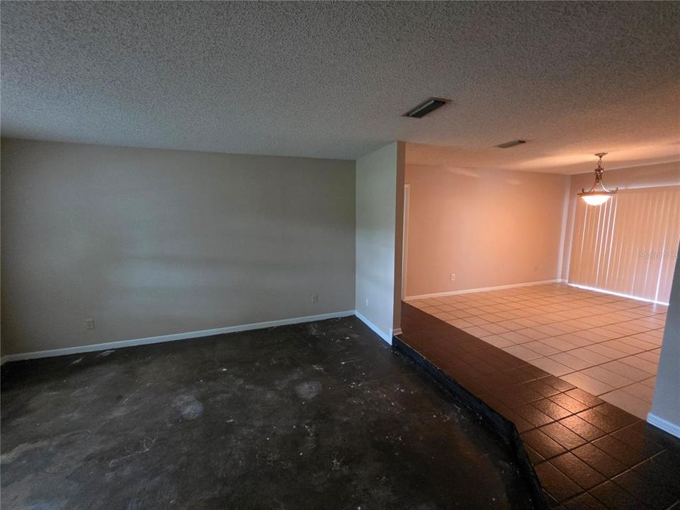 En Renta: $2,200 (3 camas, 2 baños, 1834 Pies cuadrados)