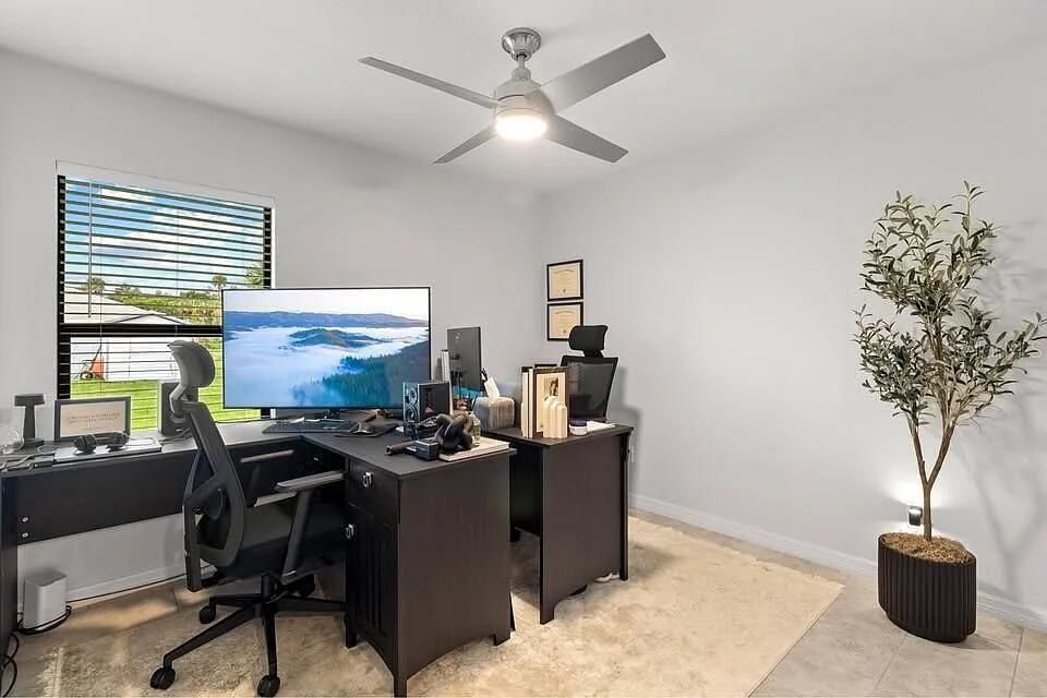 For Sale: $299,900 (3 beds, 2 baths, 1397 Square Feet)