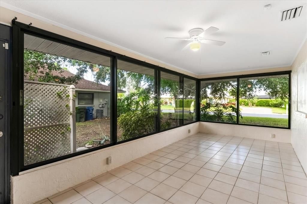 For Sale: $319,000 (3 beds, 2 baths, 2138 Square Feet)