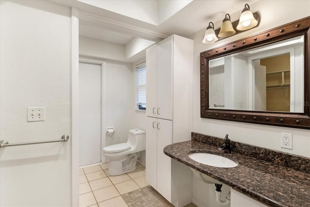 For Sale: $319,000 (3 beds, 2 baths, 2138 Square Feet)