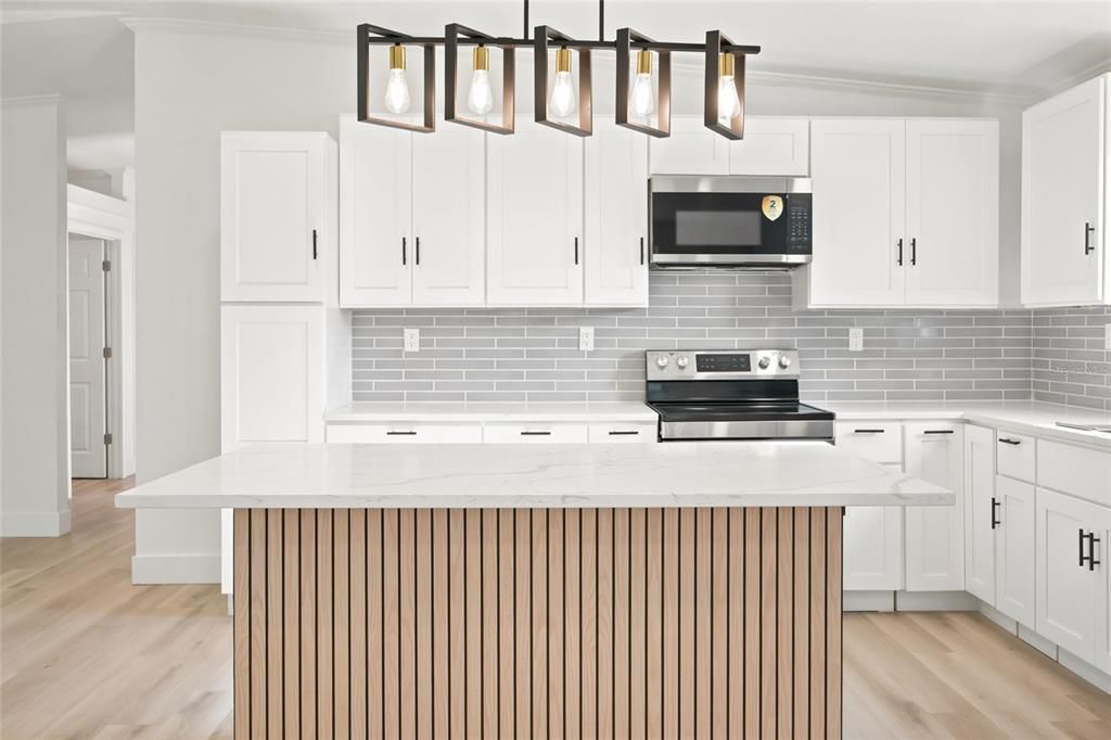 En Venta: $249,900 (3 camas, 2 baños, 1572 Pies cuadrados)